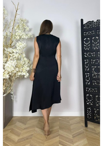 G1454 Kruvaze Yaka Düğme Detaylı Saten Elbise Siyah fiyatları