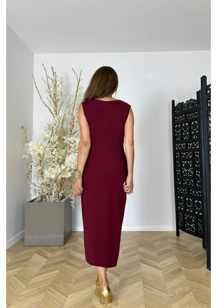 G1425 Kruvaze Yaka Düğme Detaylı Elbise Bordo