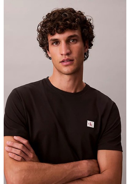 Erkek Ss BADGE30S Jersey Classic T-Shirt - Siyah fiyatları