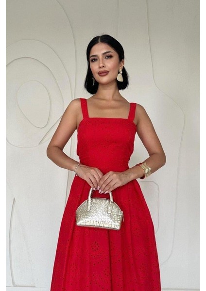 Kırmızı Askılı Aparatlı Brode Elbise fiyatları