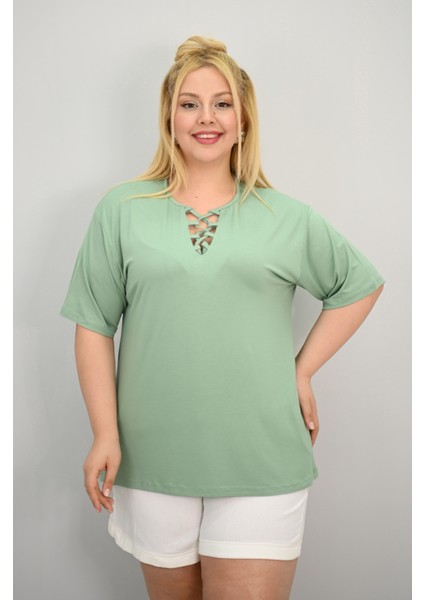 Kadın Büyük Beden Kısa Kollu Yakası Biye Detaylı Bluz 1970-25 modelleri