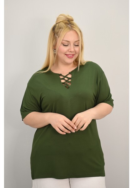Kadın Büyük Beden Kısa Kollu Yakası Biye Detaylı Bluz 1970-25 modelleri