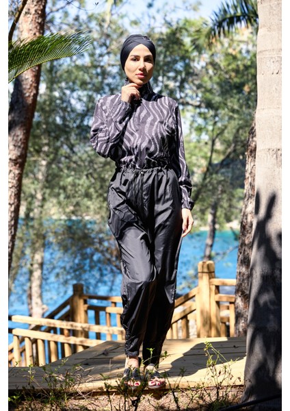 Paçası Pileli Nouréa Model Tasarım Tesettür Tulum Mayo modelleri