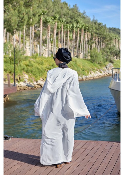 Beyaz Kapşonlu Tasarım Tesettür Pareo fiyatları