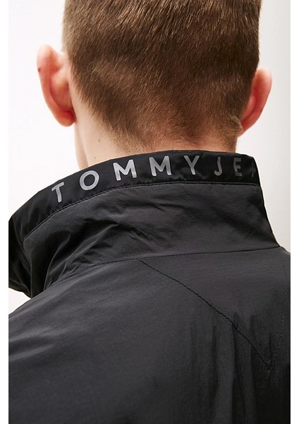 Erkek Lightweight Essential Mont - Siyah fırsatları