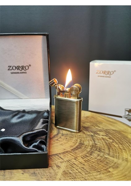 Kişiye Özel Gold Renk Benzinli Pirinç Gövde Çakmak ZR0096013 fırsatları