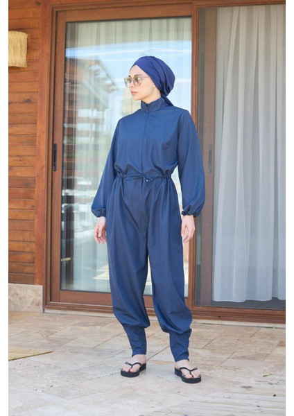 Paçası Pileli Lacivert Tasarım Tesettür Paraşüt Kumaş Tulum Mayo