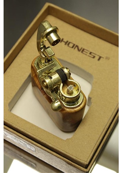 Honest Benzinli ve Özel Kutulu Nostalji Çakmak (Açık Kahve)