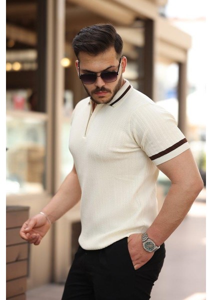 Erkek Yaka ve Kolları Çizgi Detaylı Fermuarlı Kısa Kollu T-Shirt fiyatları