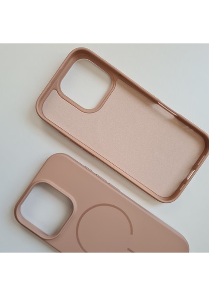 iPhone 16 Pro (6.3inc) Magsafe ile Uyumlu Yumuşak Soft Mükemmel Manyetik Esnek Silikon Kılıf modelleri