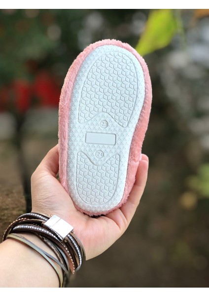 Kız Çocuk Cırt Cırtlı Panduf Kaydırmaz Taban Ana Okulu Kreş Ev Botu fırsatları