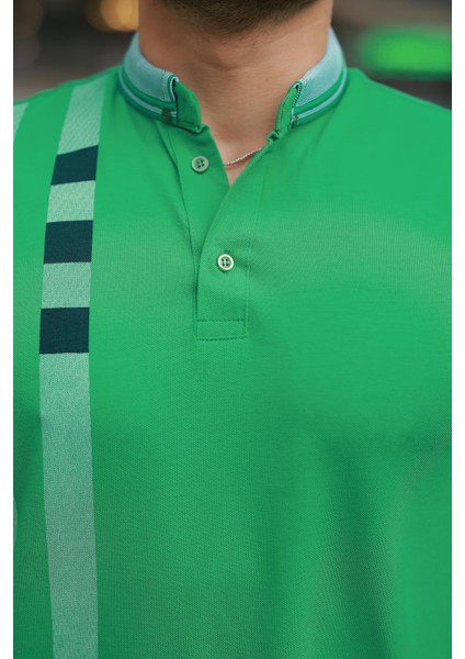 Yeşil Baskı Detaylı Polo Yaka Kısa Kollu Tişört -2519 modelleri