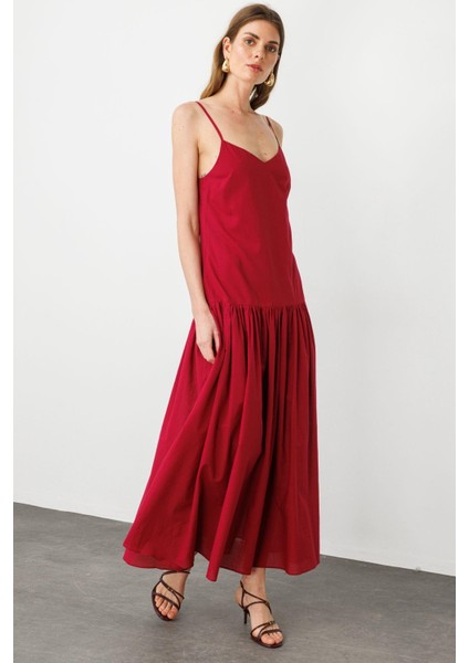 Vişne Rahat Kesim Büzgü Detaylı Pamuklu Ip Askılı Maxi Elbise