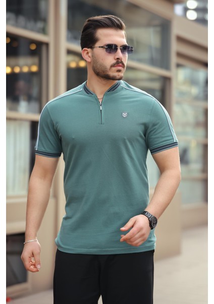 Nefti Kolej Yaka Yarım Fermuarlı Kısa Kollu Tişört- 2408