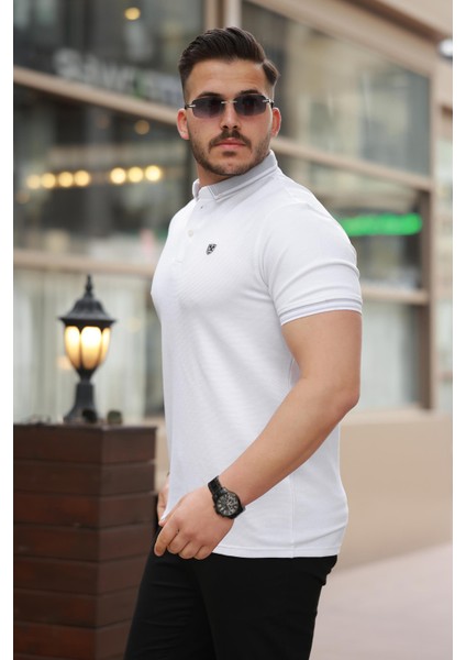 Beyaz Logo Nakışlı Polo Yaka Kısa Kollu Tişört -2518 modelleri