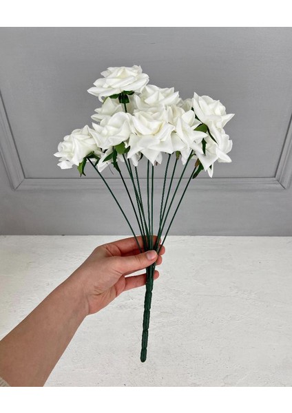 Lüks Kumaş Beyaz Gül Buketi fırsatları