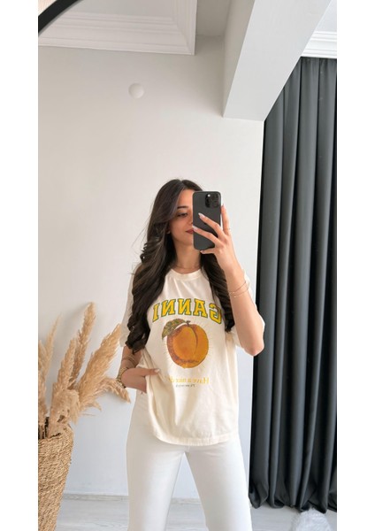 Ganni Yazılı Baskılı Pamuklu Basic Tshirt Ekru Sarı