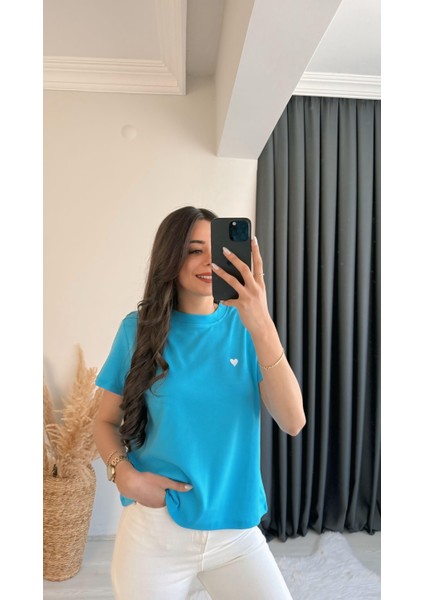Dimit Dilvin Bisiklet Yaka Kalp Işlemeli Tshirt Mavi fiyatları