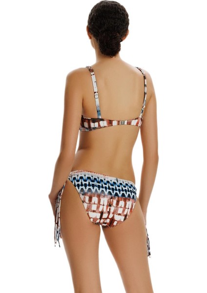 Aksesuar Detaylı Bikini Takım fırsatları