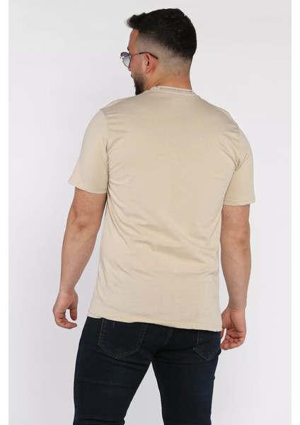 Aksesuarlı Cepli Erkek Tişört P-00017398 modelleri