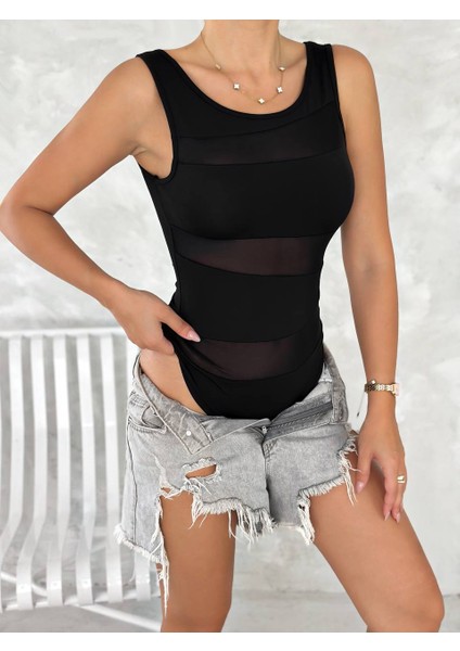 Tül Detaylı Transparan Bodysuit
