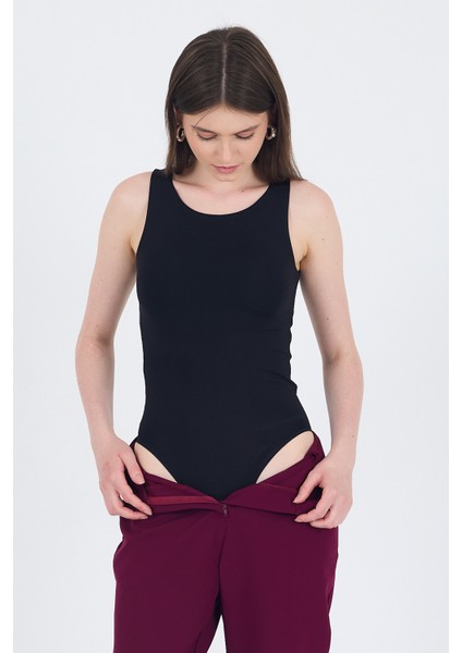 Siyah Halter Yaka Vücuda Oturan Alttan Çıtçıtlı Body 9198M indirimleri