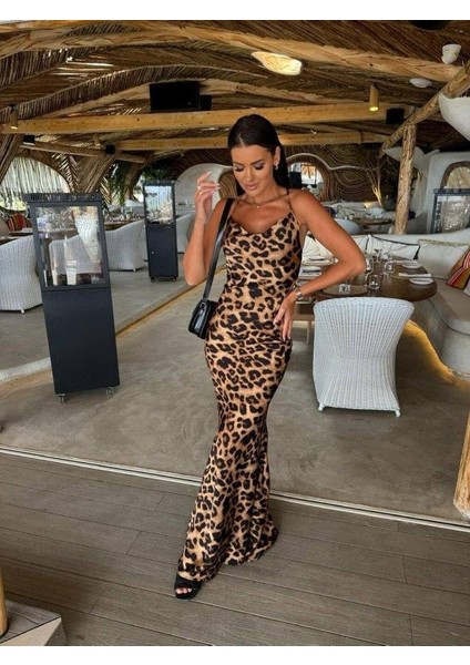 Kadın Saten Kumaş Leopar Desenli Uzun Askılı Elbise