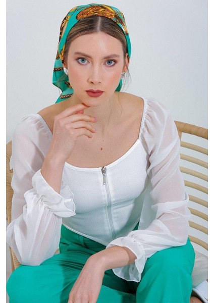 Beyaz Şifon Önü Fermuarlı Bluz 0496