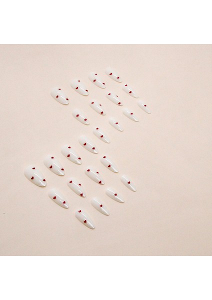 Beyaz Kırmızı KalplBadem 24’lü Takma Tırnak Seti ve Zararsız Bant Yapıştırıcı modelleri