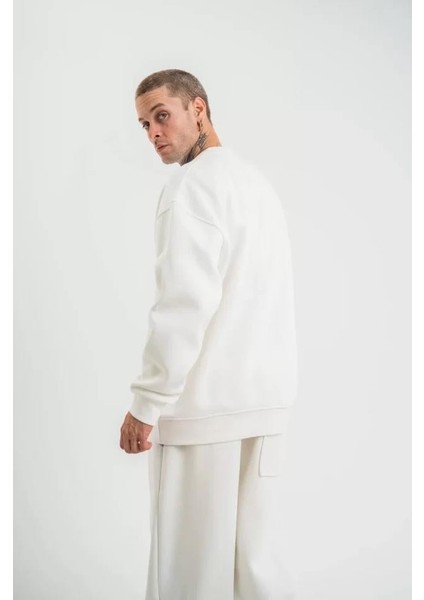 Uzun Kol Bisiklet Yaka Basic Sweatshirt - Beyaz indirimleri