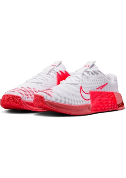 Metcon 9 Training Shoes Kadın Yürüyüş Antrenman Spor Ayakkabısı Beyaz Kiremit modelleri