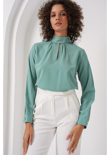 0418 Pencere Detaylı Bluz - Su Yeşili