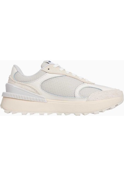 Tech Süet Runner Sneaker