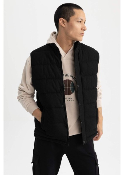 Regular Fit Dik Yaka Cepli Şişme Yelek W8305AZ23SP