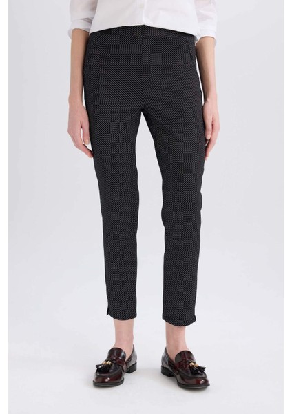 Sigaret Normal Bel Beli Lastikli Düz Paça Basic Düz Saten Kumaş Pantolon J8741AZ23WN