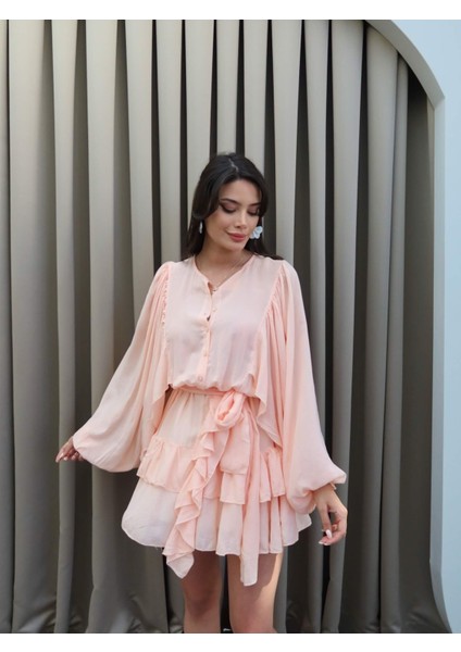 Kuşaklı Uzun Kol Fırfırlı Mini Elbise