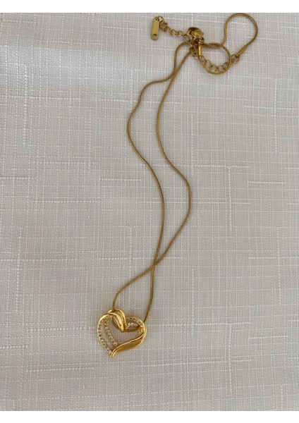 Içiçe Kalpli Zirkon Taşlı Altın Renkli Çelik Kolye modelleri