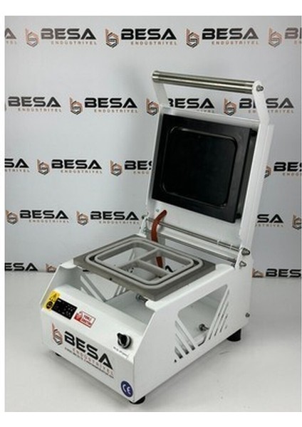 Üç Bölmeli Tabak ve Yemek Paketleme Makinesi