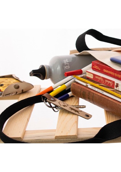 Hız Severlere Özel Isim Plaka, B Rh (+) Kan Grubu Yazılı Deri X2 Anahtarlık, Nar Çiçeği-S Kahve-Ysl