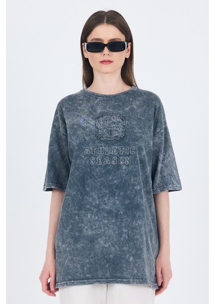 Füme Yazı Nakışlı Oversize Tişört 253017
