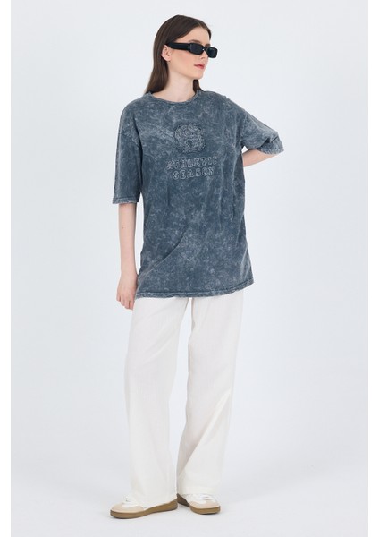 Füme Yazı Nakışlı Oversize Tişört 253017 modelleri