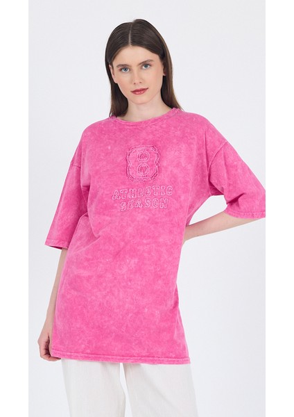 Fuşya Yazı Nakışlı Oversize Tişört 253017 fiyatları