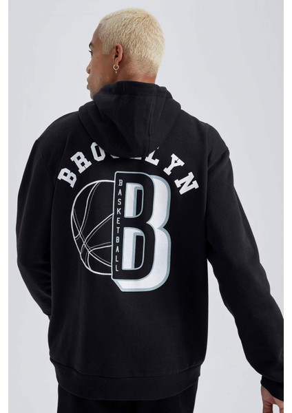 Fit NBA Brooklyn Nets Standart Fit Kapüşonlu Kanguru Cepli Kalın Sweatshirt A9679AX23WN