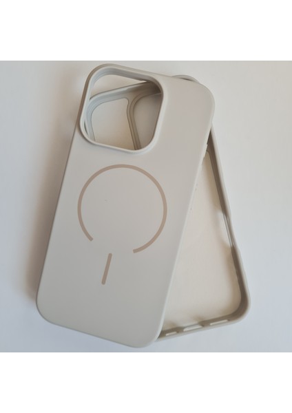 iPhone 16 Promax (6.9inc) Magsafe ile Uyumlu Yumuşak Soft Mükemmel Manyetik Esnek Silikon Kılıf
