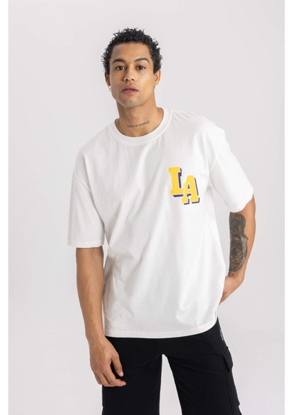 Fit NBA Los Angeles Lakers Oversize Geniş Kalıp Bisiklet Yaka Kısa Kollu Tişört B3894AX24SP modelleri