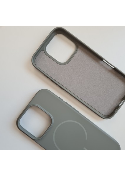 iPhone 16 Promax (6.9inc) Magsafe ile Uyumlu Yumuşak Soft Mükemmel Manyetik Esnek Silikon Kılıf modelleri