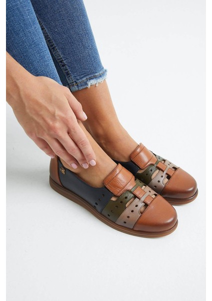 1813672 Kadın Deri Ayakkabı