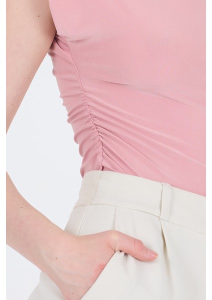 Pudra Vatkalı Dik Yaka Drapeli Bluz 13185 fırsatları