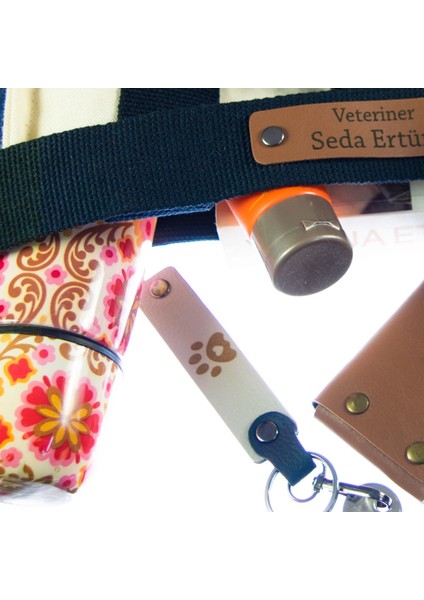 Motosiklet Severlere Özel Isim Plaka ve A Rh (-) Kan Grubu Yazılı 2'li Anahtarlık, Pudra-K Kahve-Syh