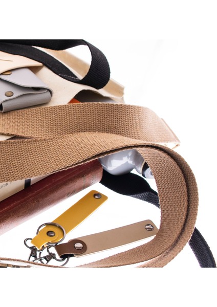 Hız Aşıkları Için Özel Isim Plaka, B Rh (-) Kan Grubu Yazılı X2 Anahtarlık, Nar Çiçeği-Kül Gri-Laci